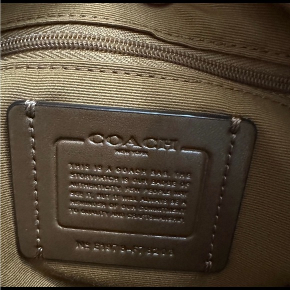 Coach Vandal Gummy Bear Zip Top Tote - Picture 3 of 6